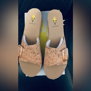 Volatile cork sandals size 11